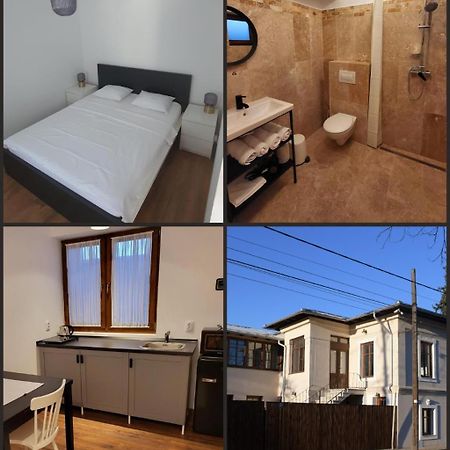 Apartament Old Town Apartament Targoviste Zewnętrze zdjęcie