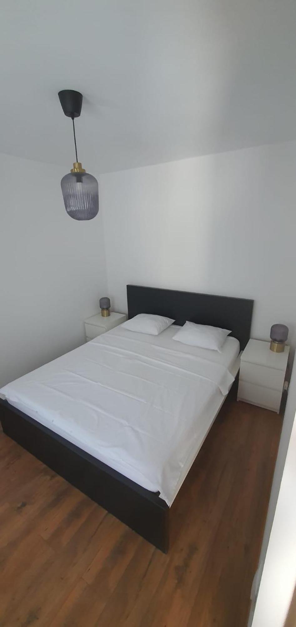 Apartament Old Town Apartament Targoviste Pokój zdjęcie
